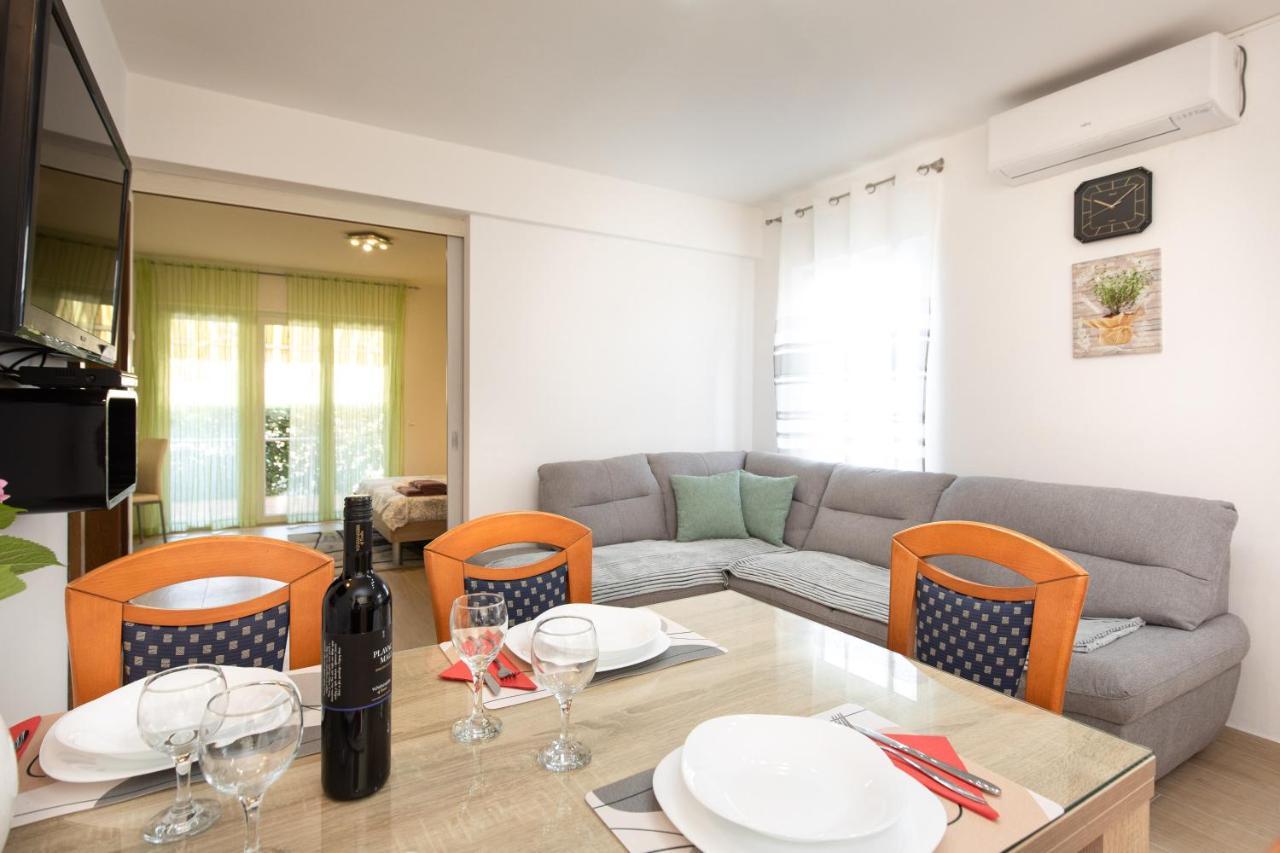 Adria-Holiday House With A Private Pool In Krk Kornic Exterior photo